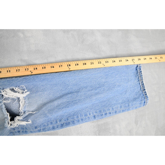 Levis 501 Jeans Womens 27x30 (27x28 Actual) Straight Button Fly Blue Distressed - Picture 9 of 11